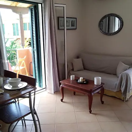 Casa Memories Lägenhet *